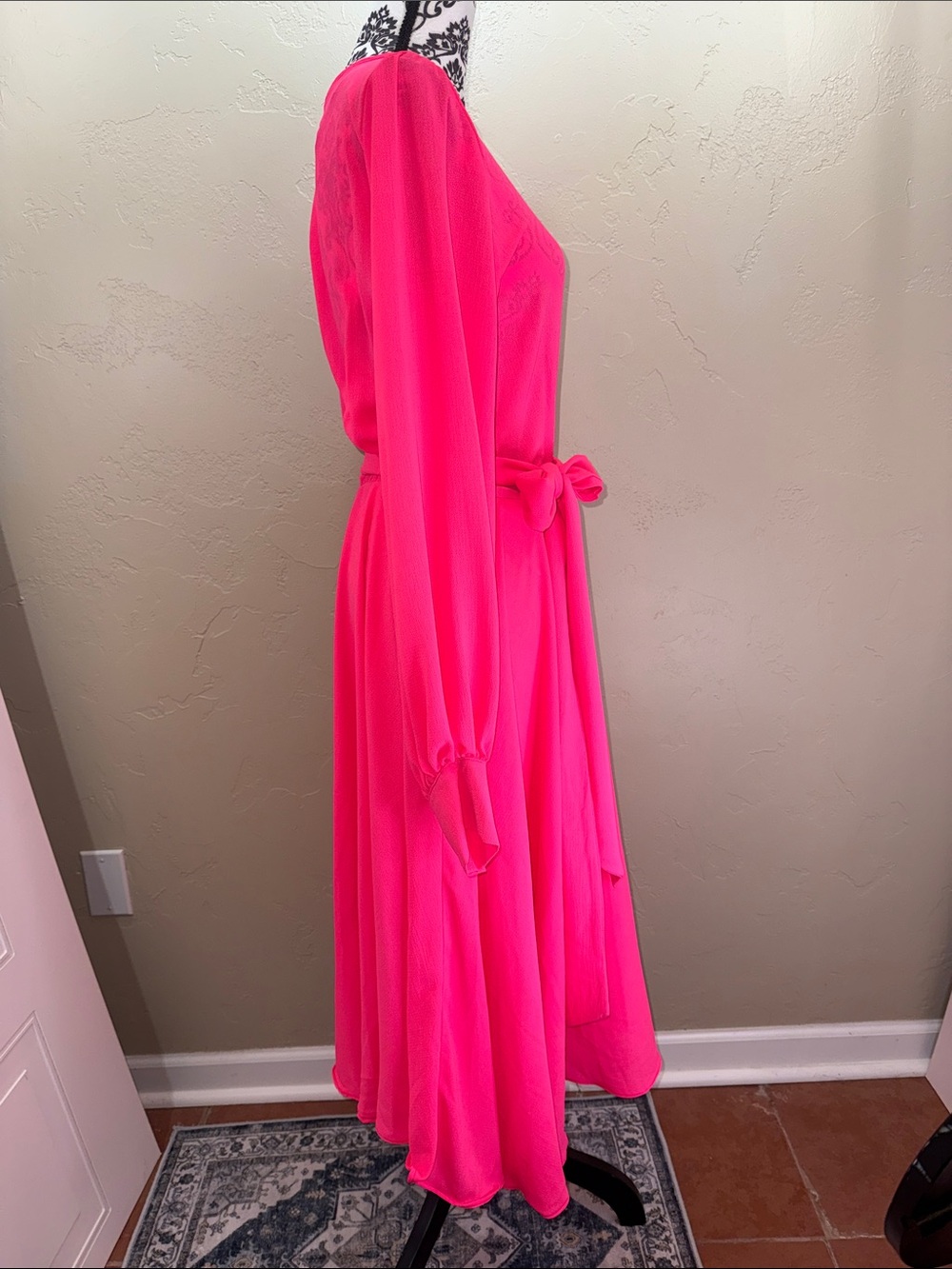 MEGHAN LA Lilypad Midi Wrap Dress Hot Fluorescent‎ Highlighter Neon Pink Size L - Picture 3 of 14